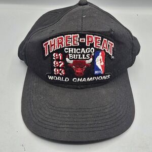Vintage Chicago Bulls Three-Peat 91 92 93 World Champions Snapback Hat Black NBA